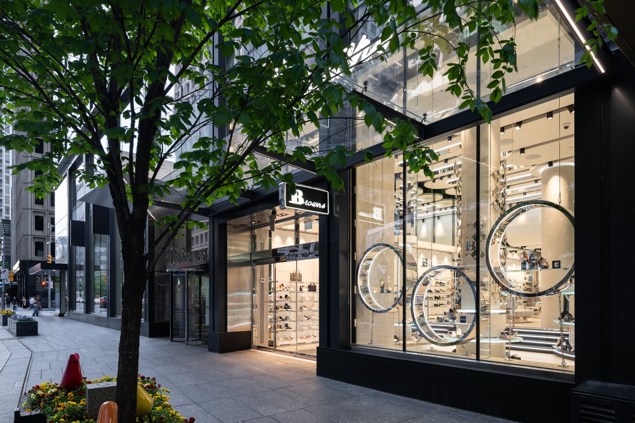 The following is a case study about a retail store photography project we completed for browns shoes, a canadian brand name footwear retailer. Recently two of their flagship stores in toronto received renovations and the purpose of the shoot was to capture images of their sleek new architectural designs and details.