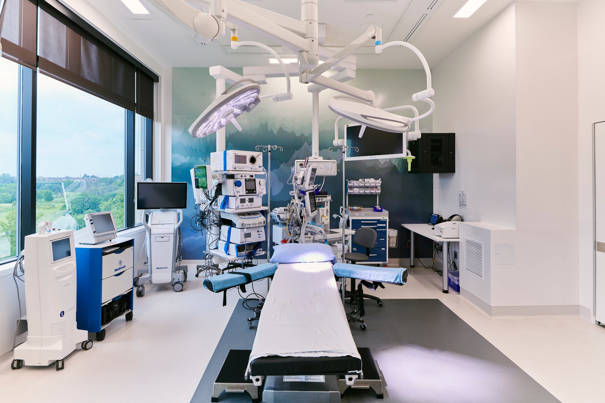 The following is a case study about a medical facility photography project we completed for clearpoint health network, canada's largest independent surgical partner. This project took place at their mississauga location and the overall goal was to provide a photographic overview of one of their medical facilities. Through showcasing their state-of-the-art equipment in their surgical rooms, to the modern design elements, as well as their comfortable, spacious, and inviting recovery rooms, we tailored a photoshoot to tell the story of their business.
