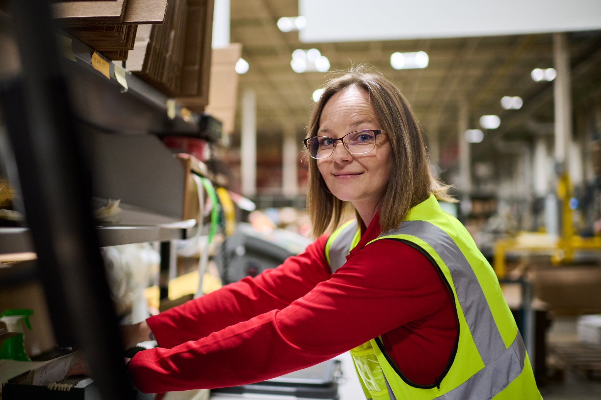 Case Study: Logistics And Warehousing Photography For Jd Smith - Jd Smith Robert Lowdon Photography Rlp5688 Copy The following is a case study about a logistics and warehousing photography project we completed for jd smith, a provider of 3pl warehouse, transport and logistics solutions in vaughan, ontario. The purpose of this photography project was to tell the story of each aspect of the business. Visually communicating not only what services jd smith offers, but also the company culture, through capturing authentic images of their employees working.