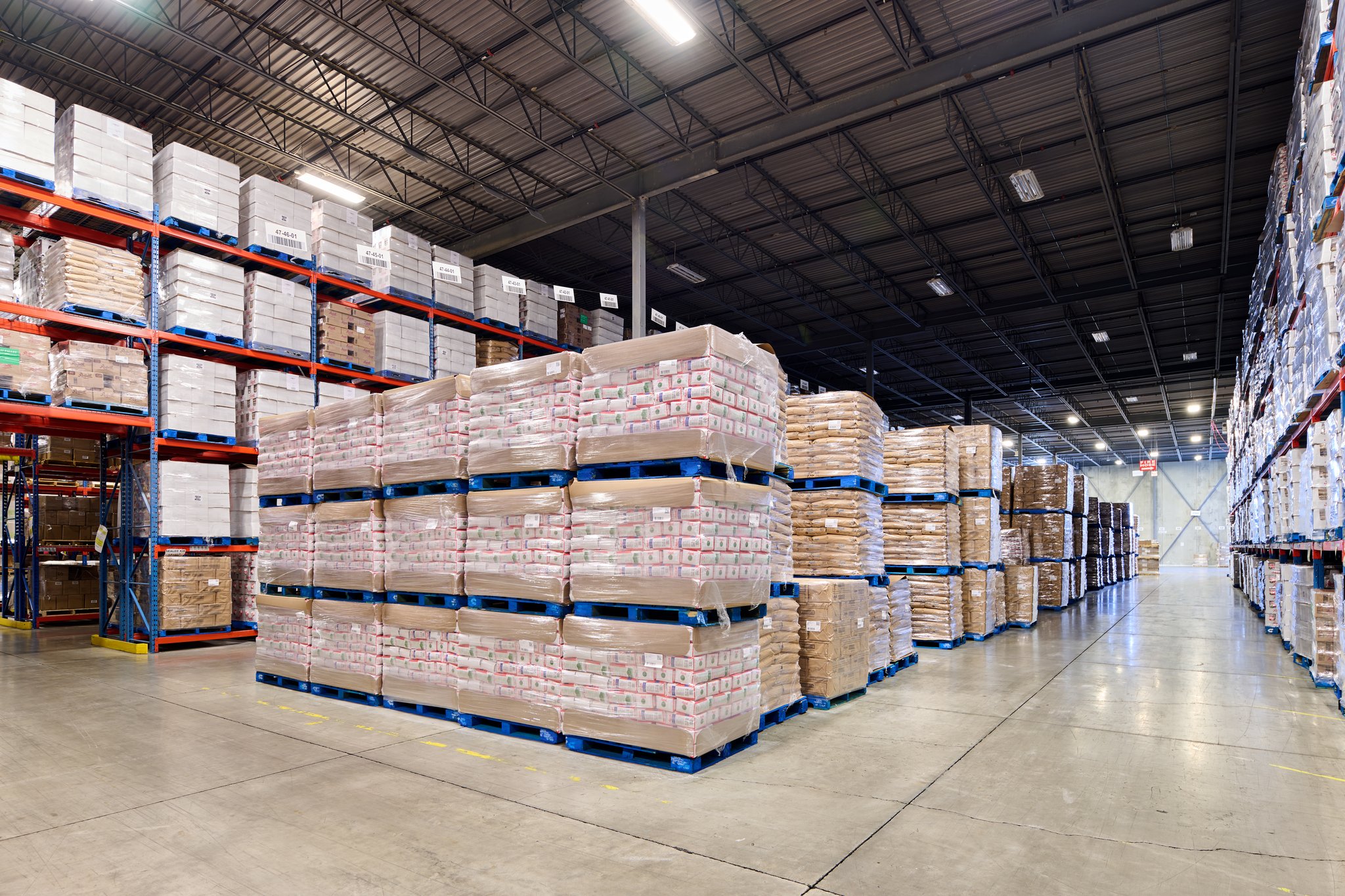 Case Study: Logistics And Warehousing Photography For Jd Smith - Jd Smith Robert Lowdon Photography Rlp6692 Copy The following is a case study about a logistics and warehousing photography project we completed for jd smith, a provider of 3pl warehouse, transport and logistics solutions in vaughan, ontario. The purpose of this photography project was to tell the story of each aspect of the business. Visually communicating not only what services jd smith offers, but also the company culture, through capturing authentic images of their employees working.