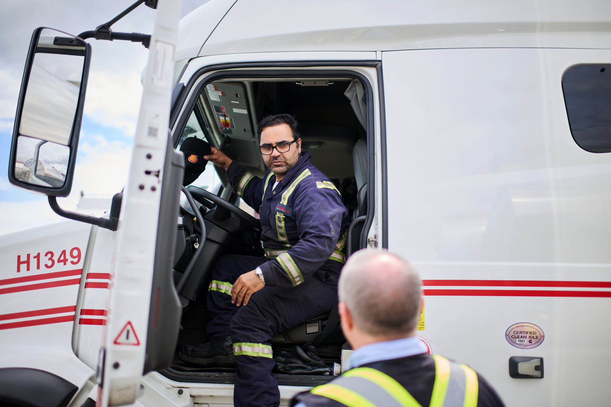 The following is a case study about an industrial transportation photography project we completed for seaboard transport group of companies, a transportation and logistics company with a specialization in the transport of hazardous materials, including bulk petroleum and chemicals. The purpose of the project was to capture images of their drivers, mechanics, and office team working on site at their toronto location.